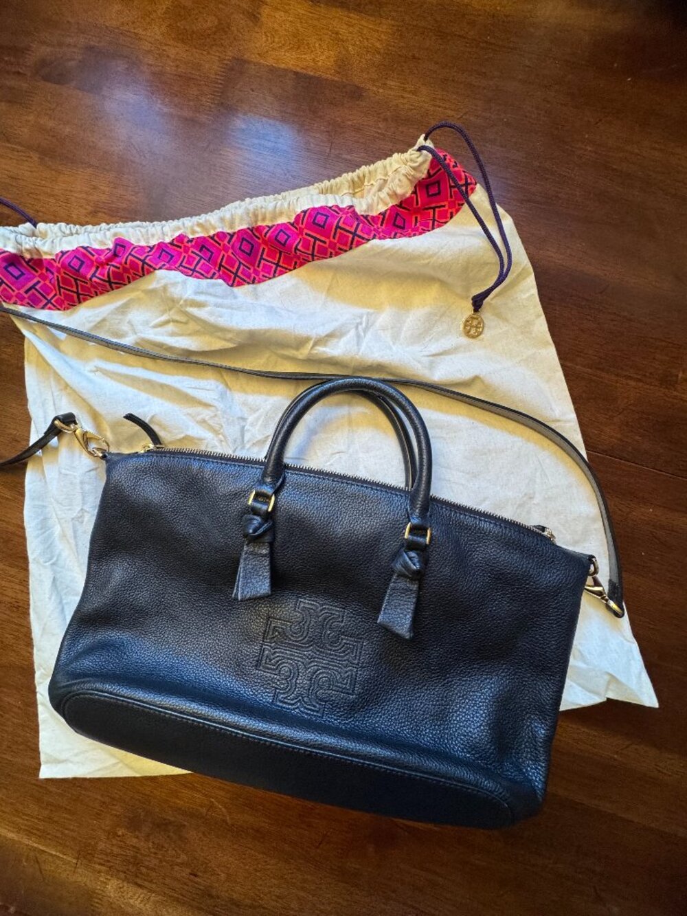 Tory Burch Thea Medium Slouchy Satchel - Black Pebbled Leather